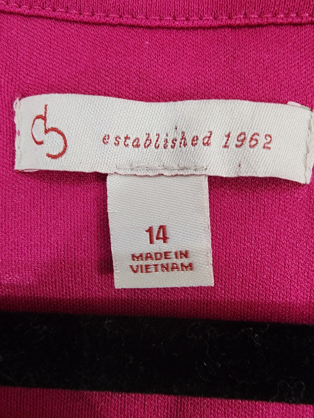 Crochet Dress in Fuchsia Size 14 - Picture 4 of 7